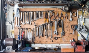 Karosseriebau Krüger Unfallinstandsetzung KFZ Werkzeuge